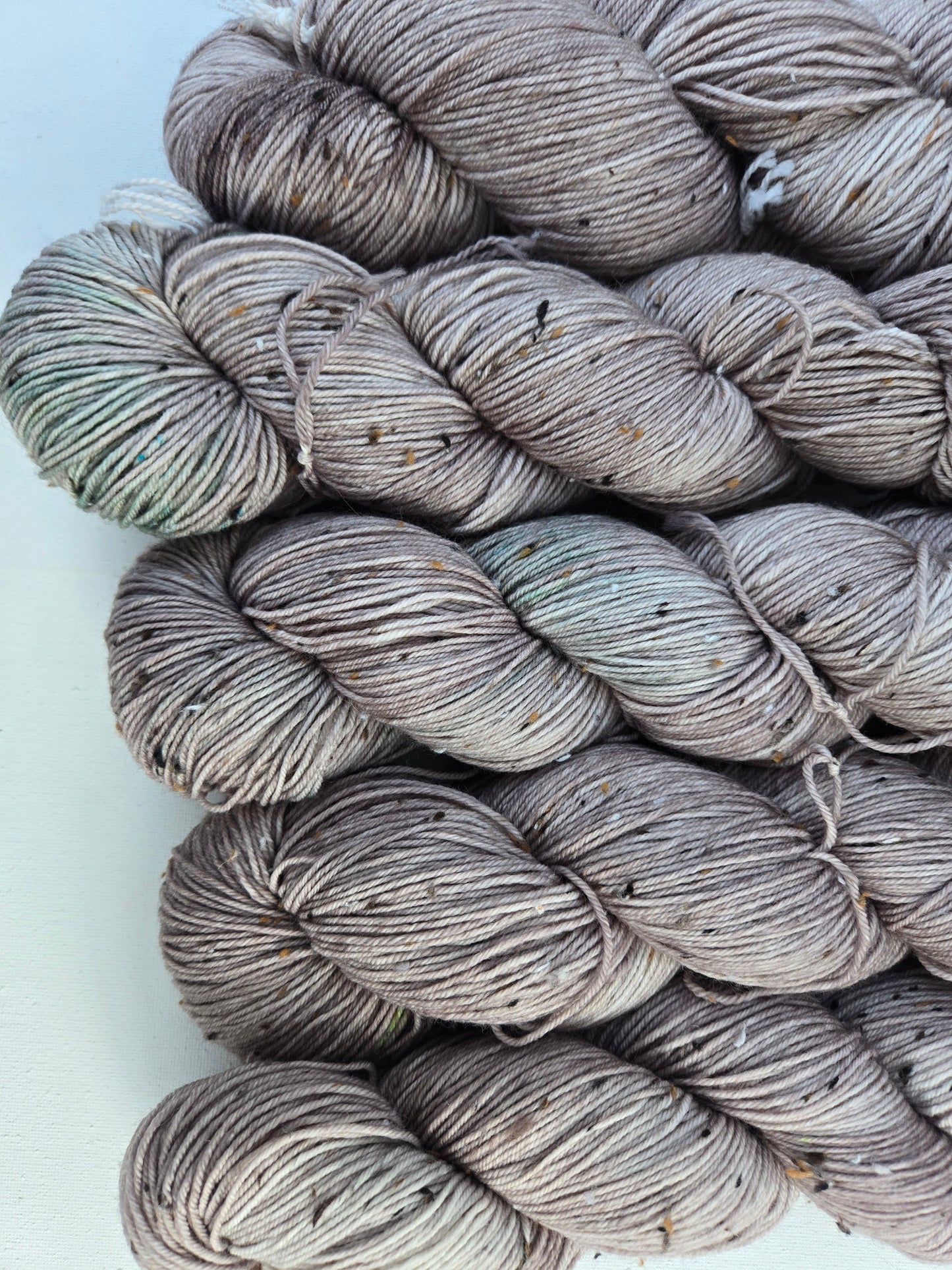 DK Timely Tweed